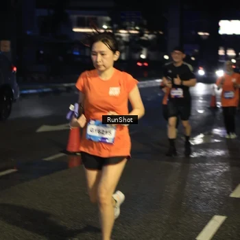 Runner Photo 7906206