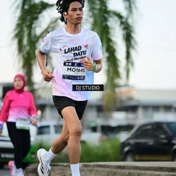 Runner Photo 7906239