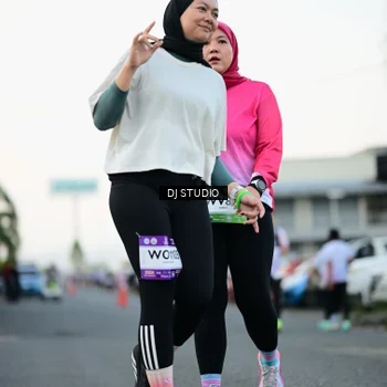 Runner Photo 7906263