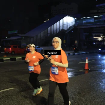 Runner Photo 7906274