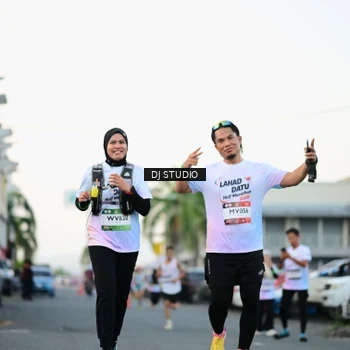 Runner Photo 7906322