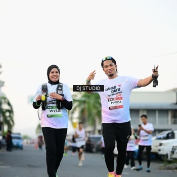 Runner Photo 7906324