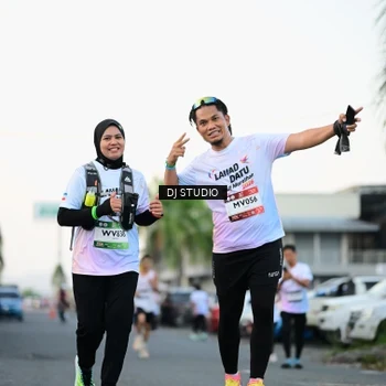 Runner Photo 7906325