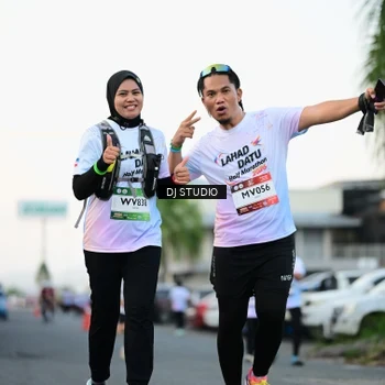 Runner Photo 7906352