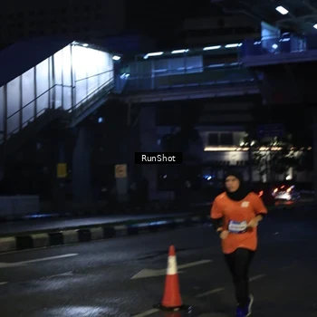 Runner Photo 7906355
