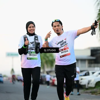 Runner Photo 7906362