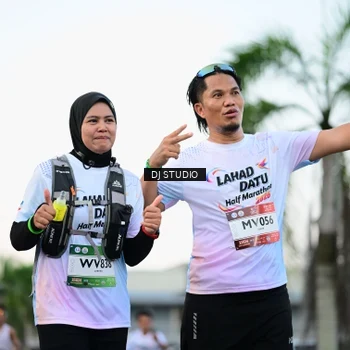 Runner Photo 7906404