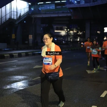 Runner Photo 7906406