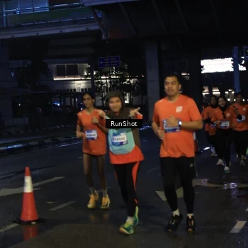 Runner Photo 7906429