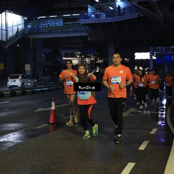 Runner Photo 7906444