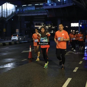 Runner Photo 7906447
