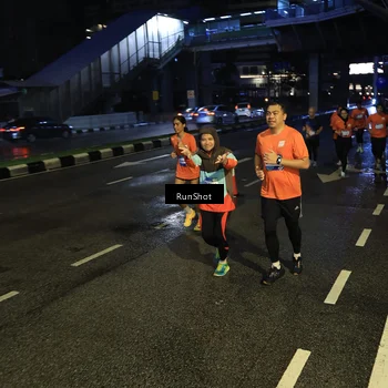 Runner Photo 7906474