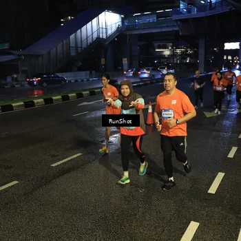 Runner Photo 7906482