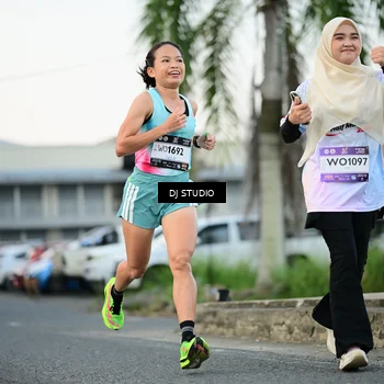 Runner Photo 7906492