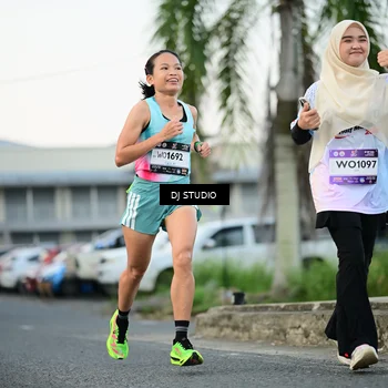 Runner Photo 7906498