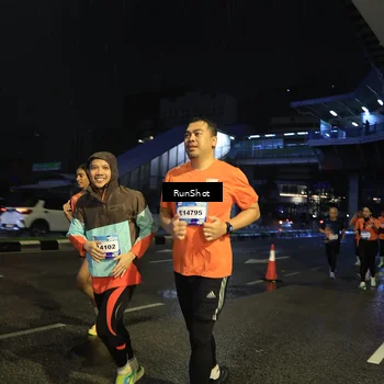 Runner Photo 7906520
