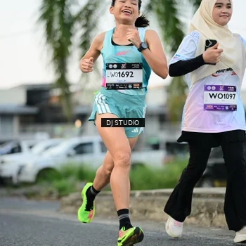 Runner Photo 7906525