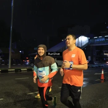 Runner Photo 7906530
