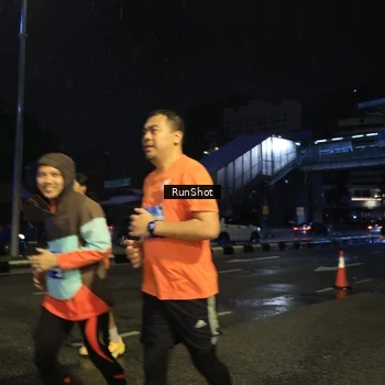 Runner Photo 7906535