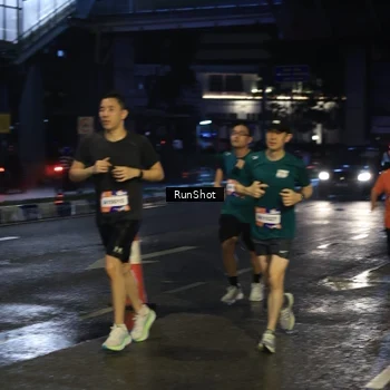 Runner Photo 7906549