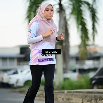 Runner Photo 7906554