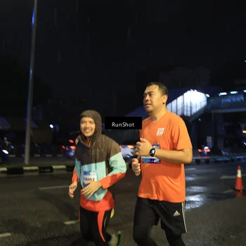 Runner Photo 7906566