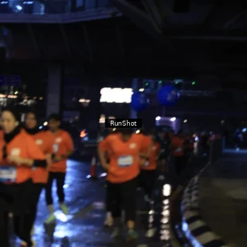 Runner Photo 7906582