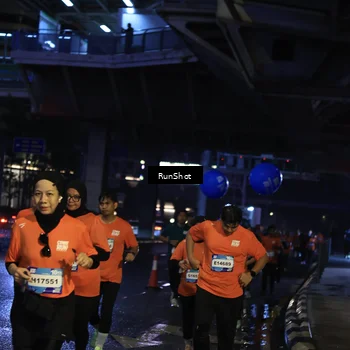 Runner Photo 7906597