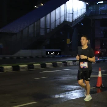 Runner Photo 7906614