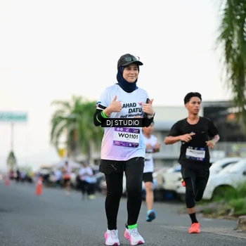 Runner Photo 7906622