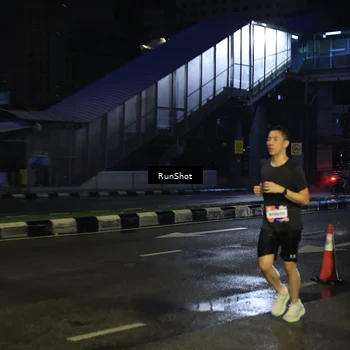 Runner Photo 7906629