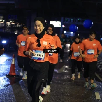Runner Photo 7906630
