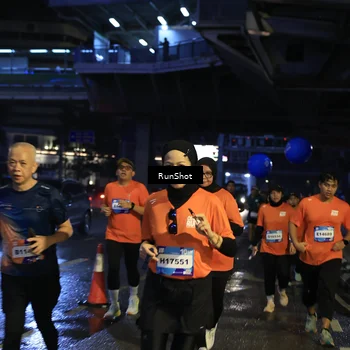 Runner Photo 7906632