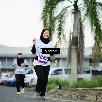 Runner Photo 7906678