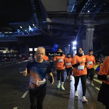 Runner Photo 7906683