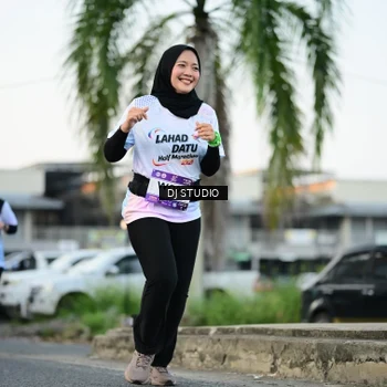 Runner Photo 7906686