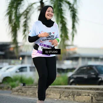 Runner Photo 7906695