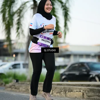 Runner Photo 7906696