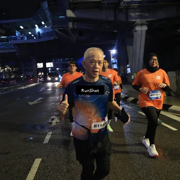 Runner Photo 7906697