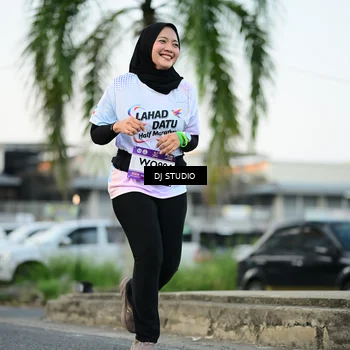 Runner Photo 7906711