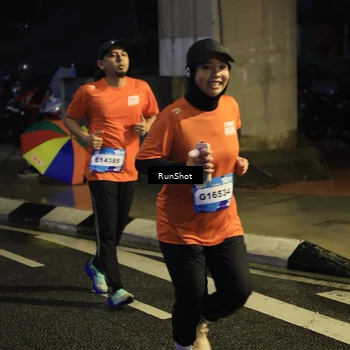 Runner Photo 7906746