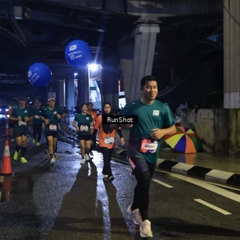 Runner Photo 7906778