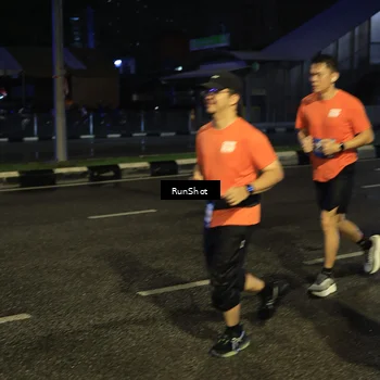 Runner Photo 7906780