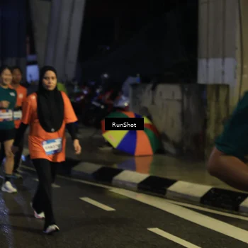 Runner Photo 7906793