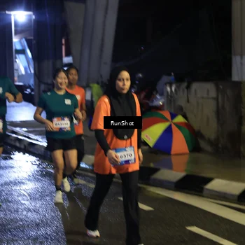 Runner Photo 7906803
