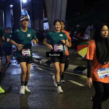 Runner Photo 7906821