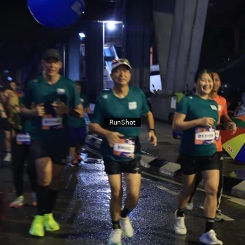 Runner Photo 7906823