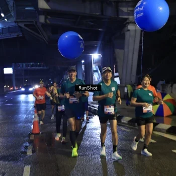 Runner Photo 7906828