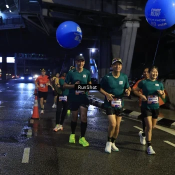 Runner Photo 7906837