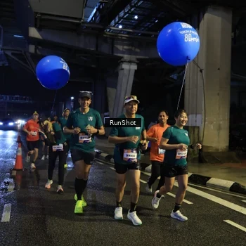 Runner Photo 7906850